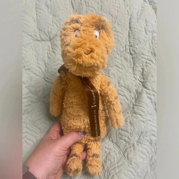 Disney Baby Tigger Plush Toy Infant Gift Pooh Theme 2017 Unisex Soft - Picture 1 of 4